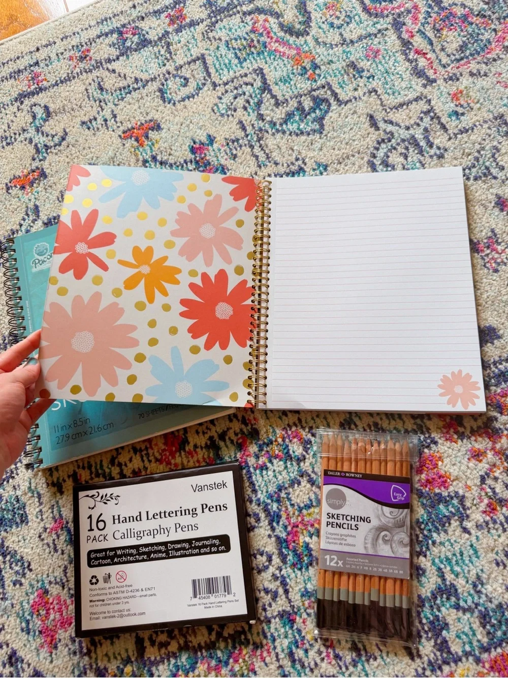 The Creative Studio Bundle – Sketchbook Pens Pencils & More
